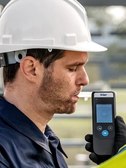 Drager Alcotest 7000 Breathalyser and Mouthpieces Bundle